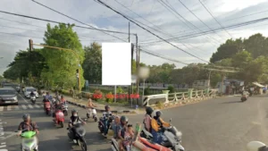 4.  Jl. Teja ( baliho )
